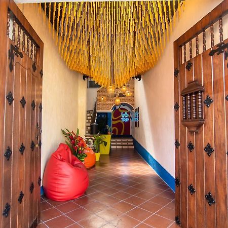 Why Not Hotel Antigua Buitenkant foto