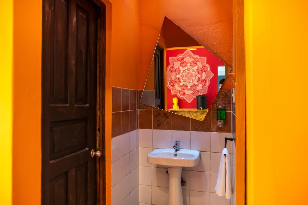 Why Not Hotel Antigua Buitenkant foto