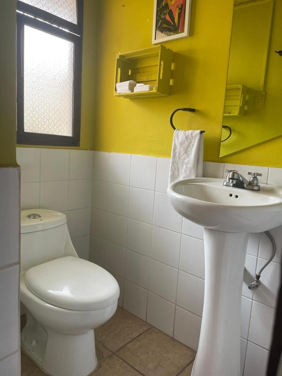 Why Not Hotel Antigua Buitenkant foto